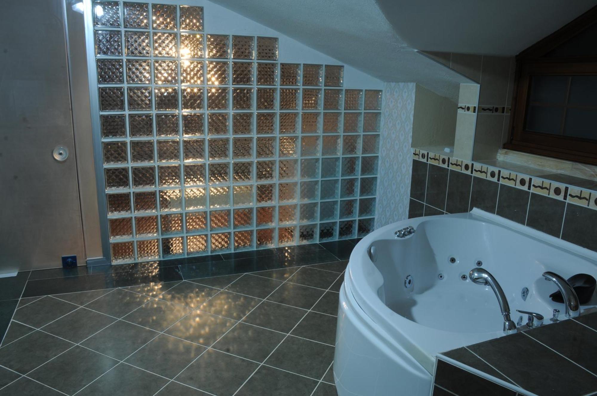 Hotel Casa Villa エジェアバト エクステリア 写真
