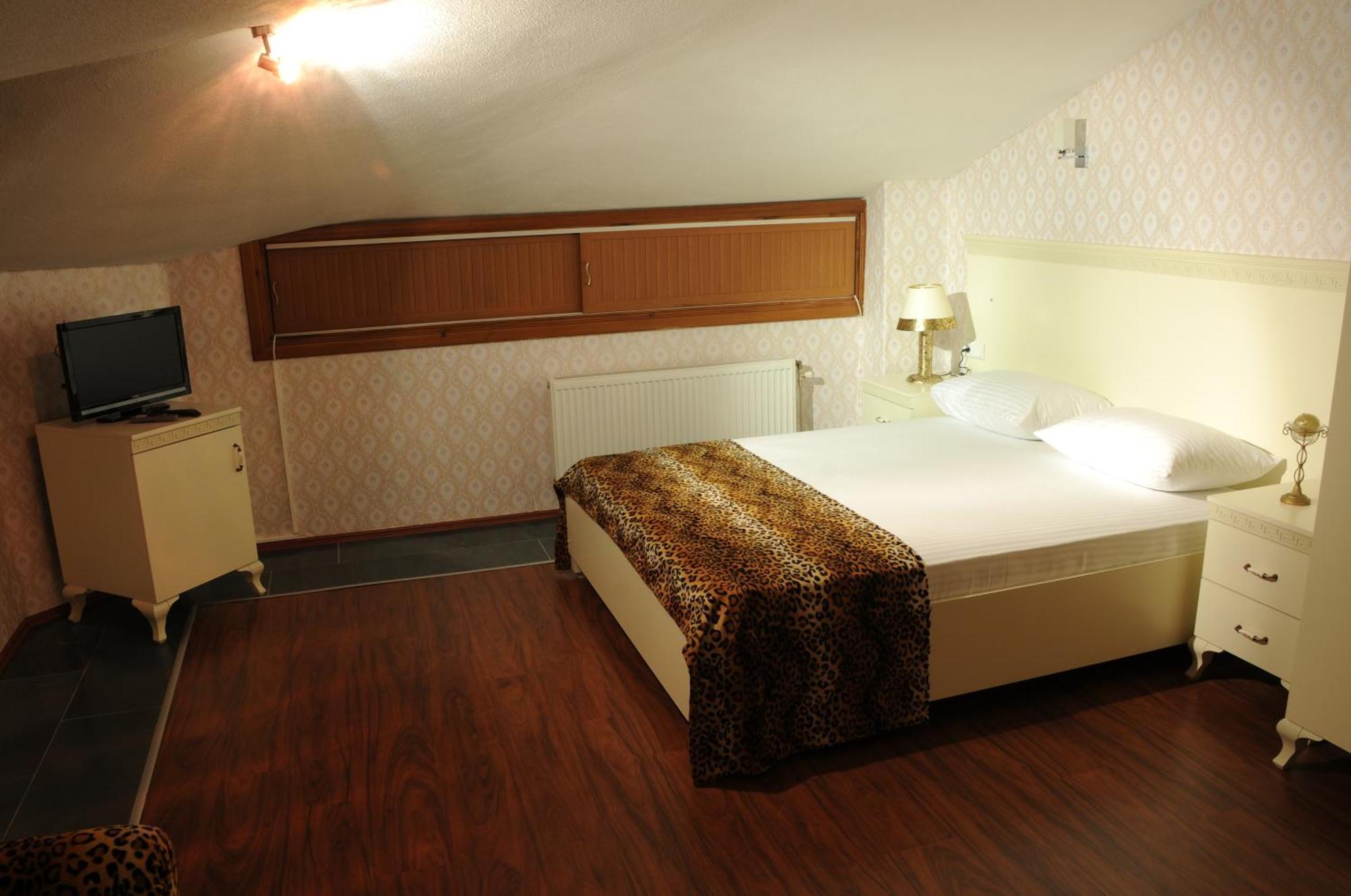 Hotel Casa Villa エジェアバト エクステリア 写真